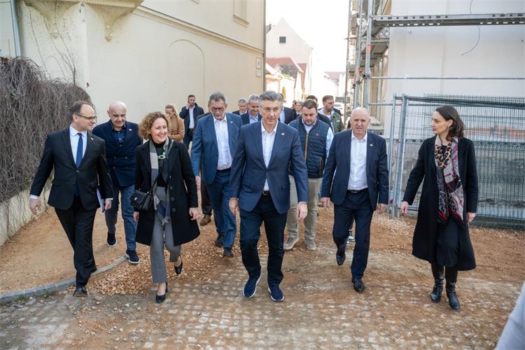 Photo /slike/Ministar/2026_03_21_Obljetnica Zagreb1.jpeg